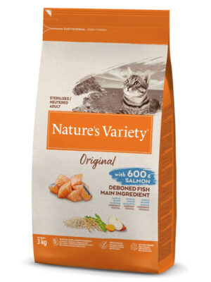 Natures variety sterilized adult salmon